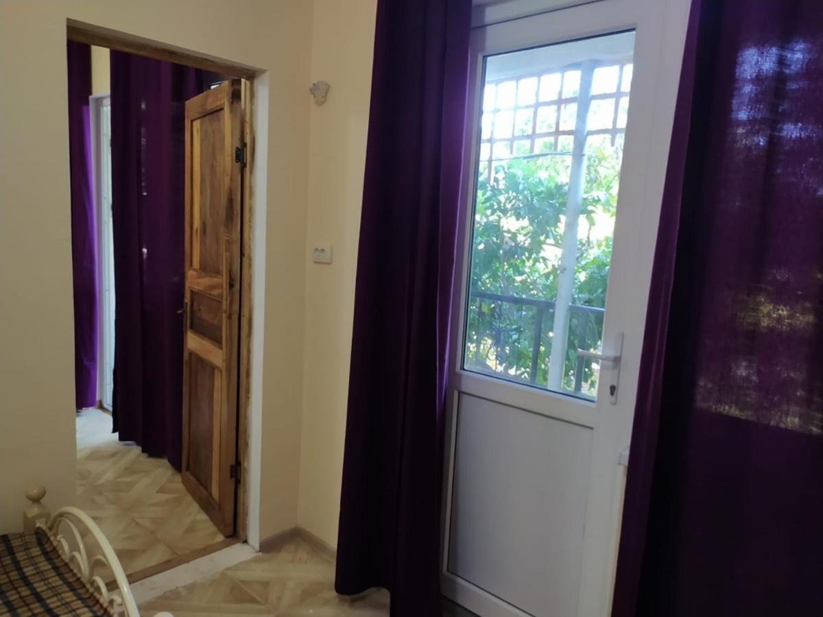 Inzhir Guest House New Athos Exteriör bild