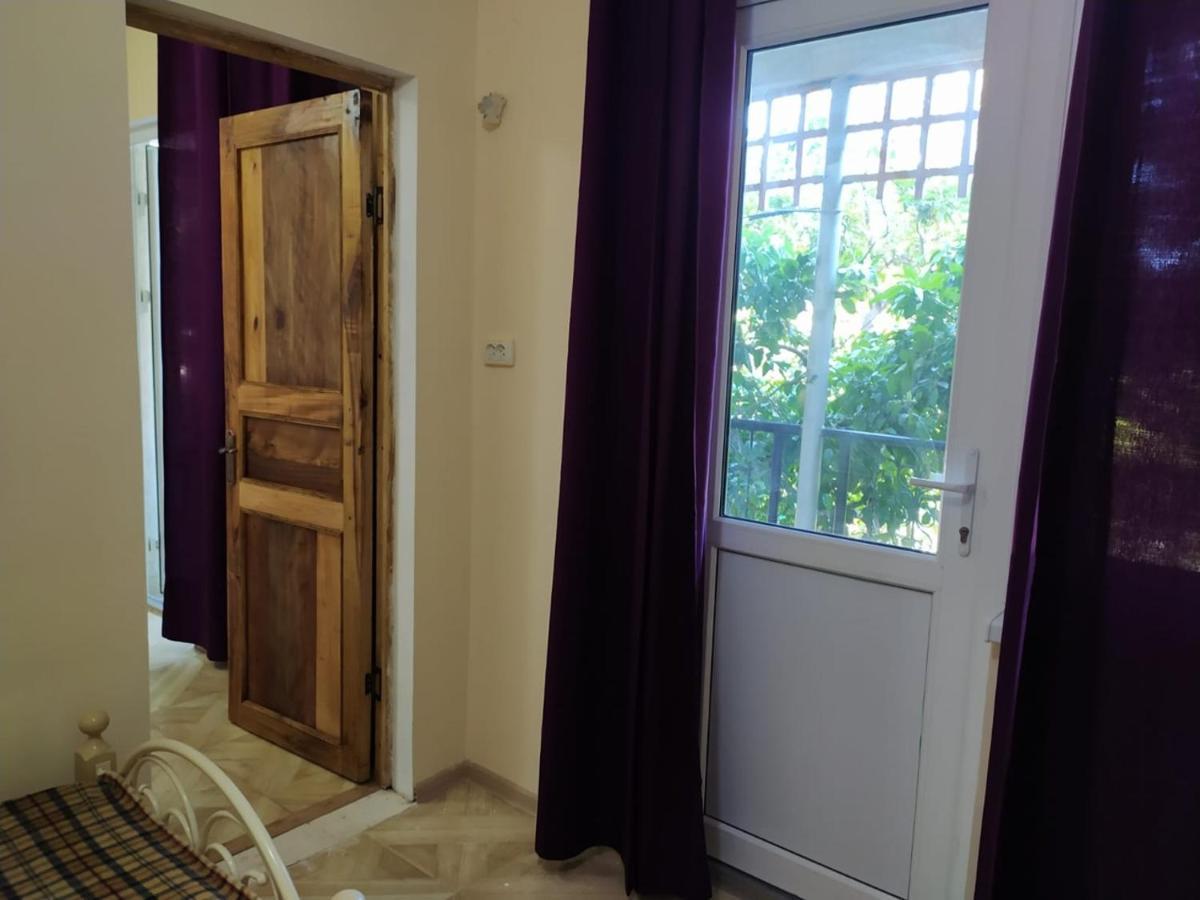 Inzhir Guest House New Athos Exteriör bild