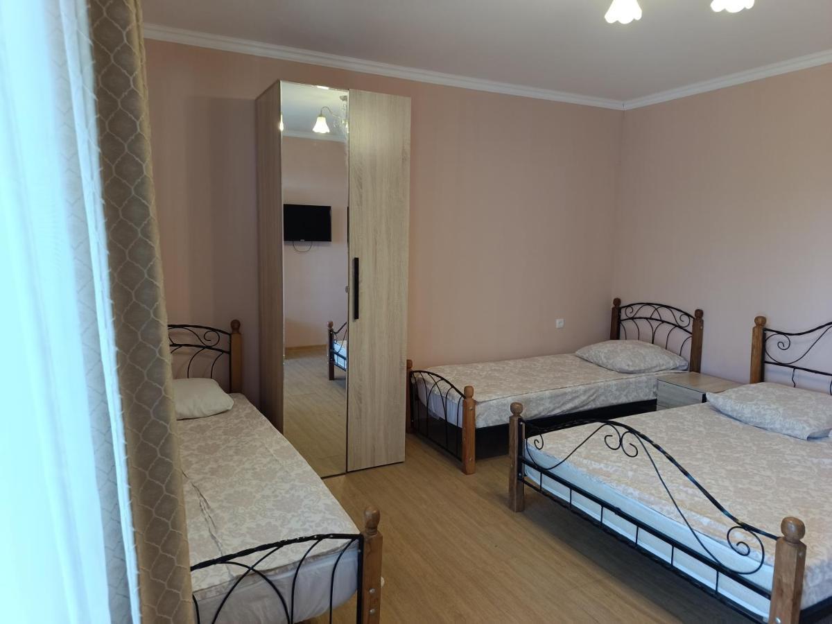 Inzhir Guest House New Athos Exteriör bild