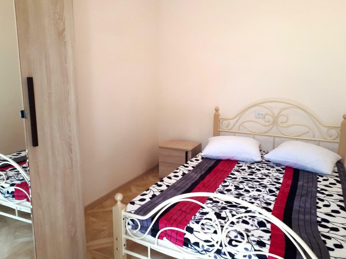 Inzhir Guest House New Athos Exteriör bild
